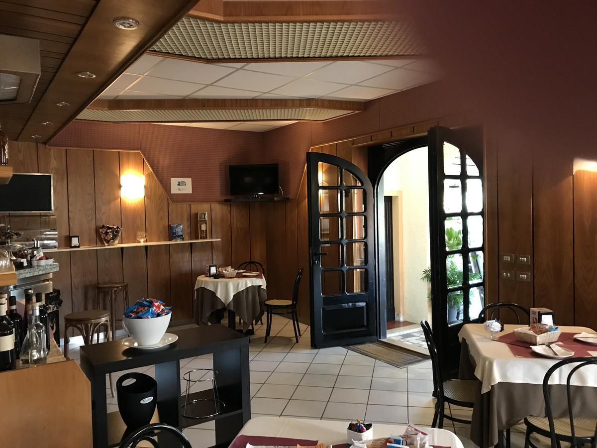Hotel B&B Rispescia Grosseto 外观 照片